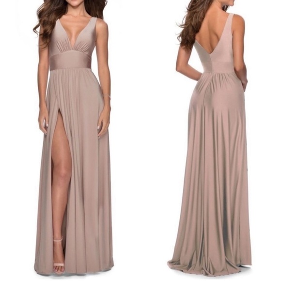 La Femme Nude Plunge Neck A Line Sleeveless Formal Gown Dress 28547 Size 18 NWT - Picture 5 of 5